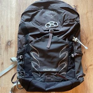 Never been used osprey backpack!